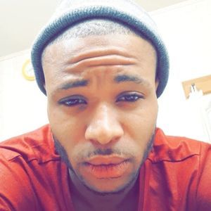 Meet your Posher, Devin